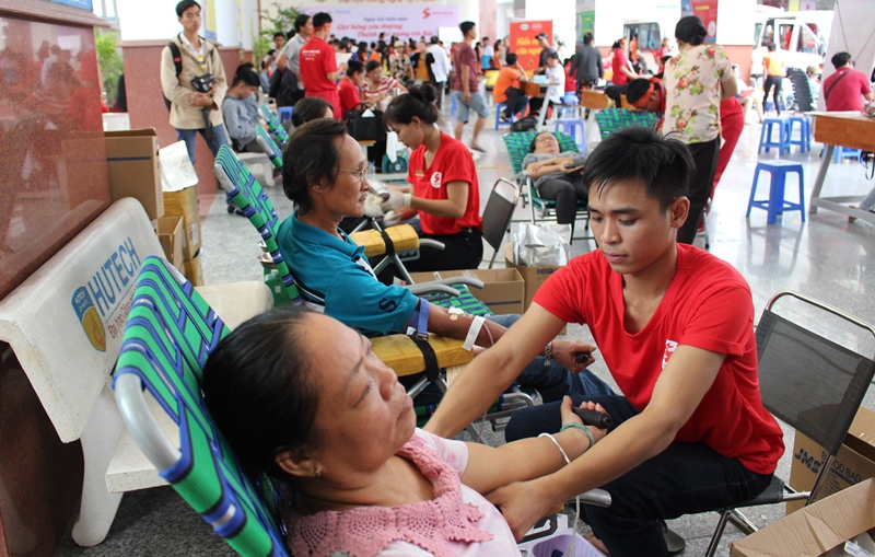 Ra[-]mắt[-]Website[-]hiến[-]máu[-]nhân[-]đạo